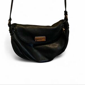 Marc Jacob black pebble leather slouch crossbody bag
